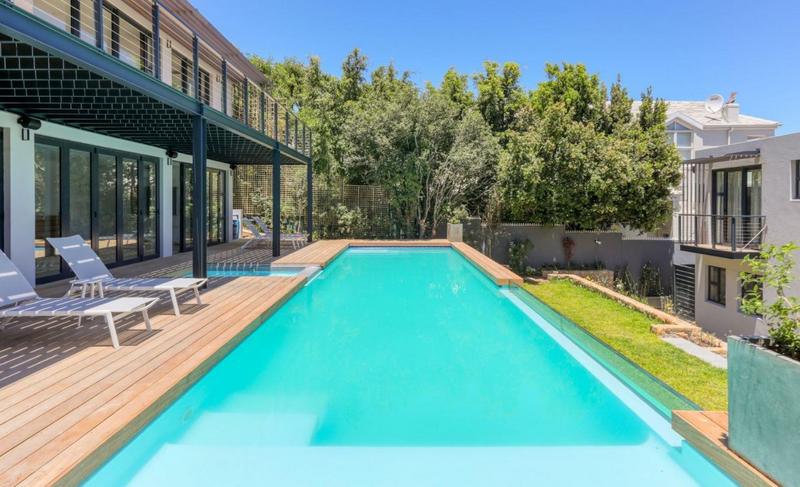 6 Bedroom Property for Sale in Camps Bay Western Cape